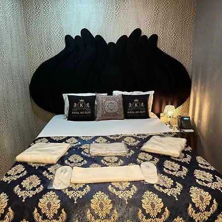 Apartamento Kral As Suit Otel Istambul