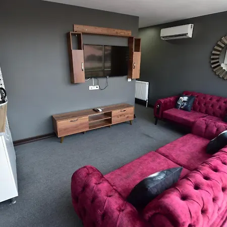 아파트 Kral As Suit Otel *