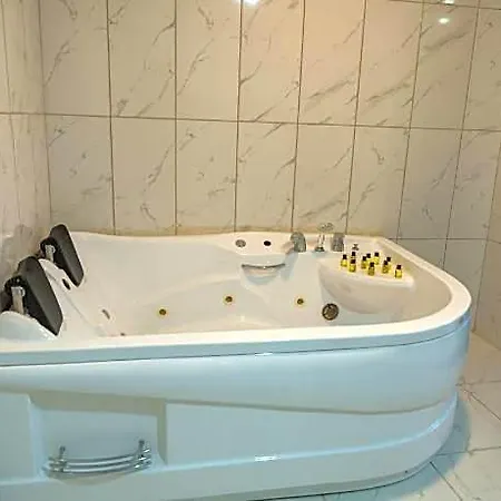 Kral As Hotel 3*