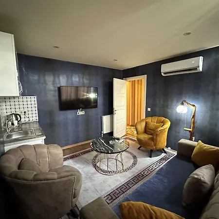 Kral As Suıt Otel *